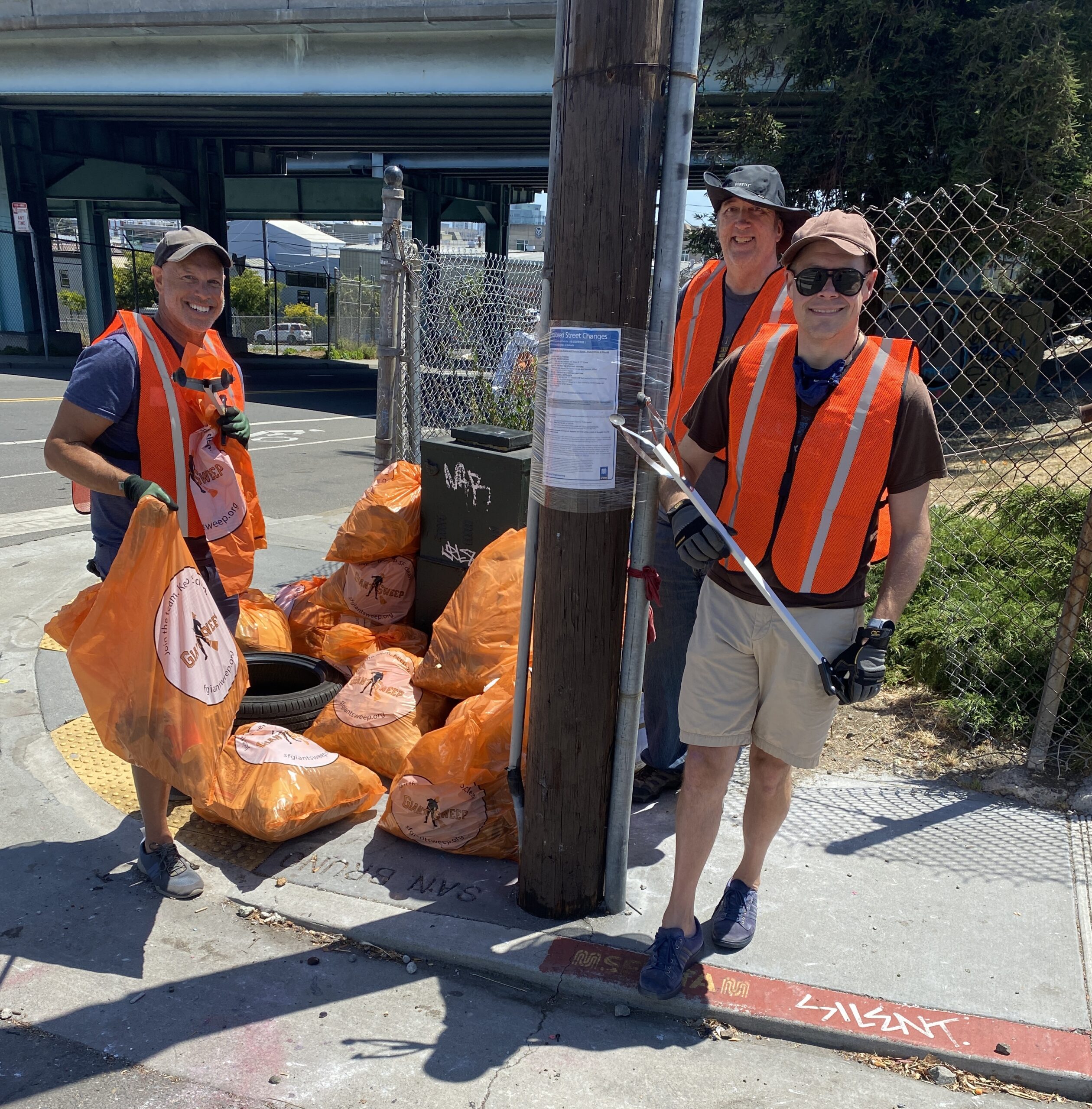 Trash Pickup Day MUNA Group